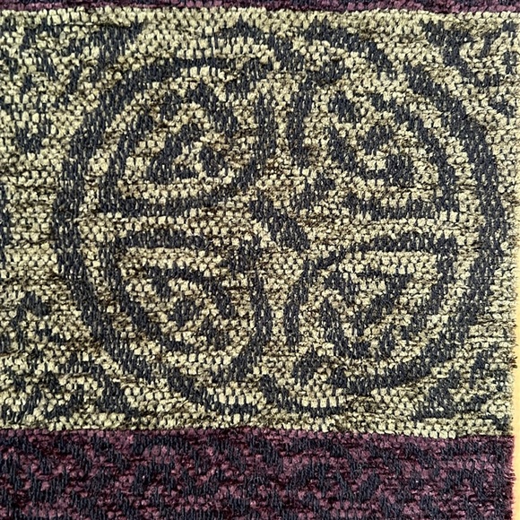 🏴󠁧󠁢󠁳󠁣󠁴󠁿Wool Blend Scarf by Calzeat Celtic Collection | Made in Scotland 15”x61” - Picture 13 of 17